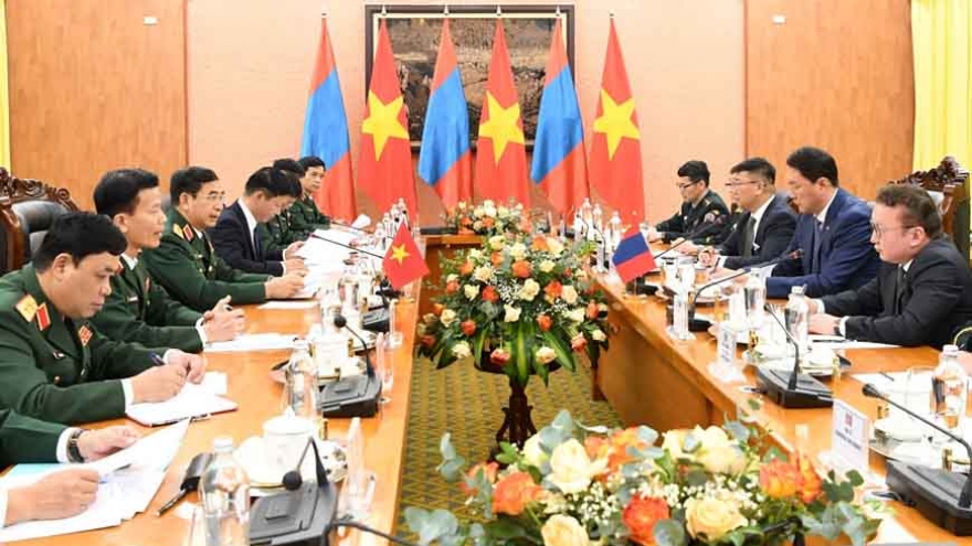 Vietnam, Mongolia boost national defence cooperation